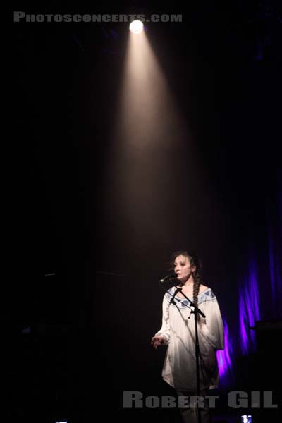 CATHERINE RINGER - 2011-05-22 - PARIS - La Cigale - 